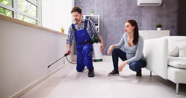 Best Residential Pest Control  in Silver Springs Shores, FL